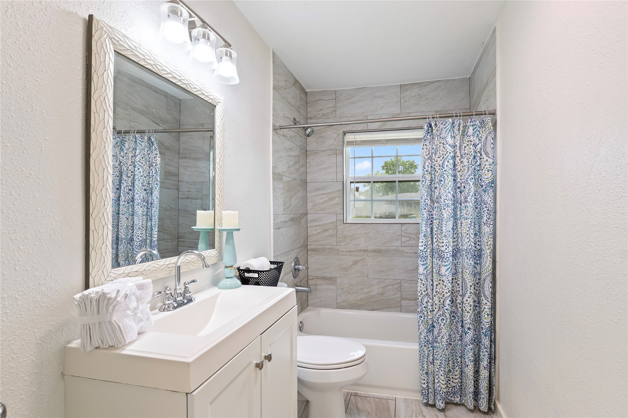504 Burke Road Pasadena, TX 77506 - Photo 13 of 26