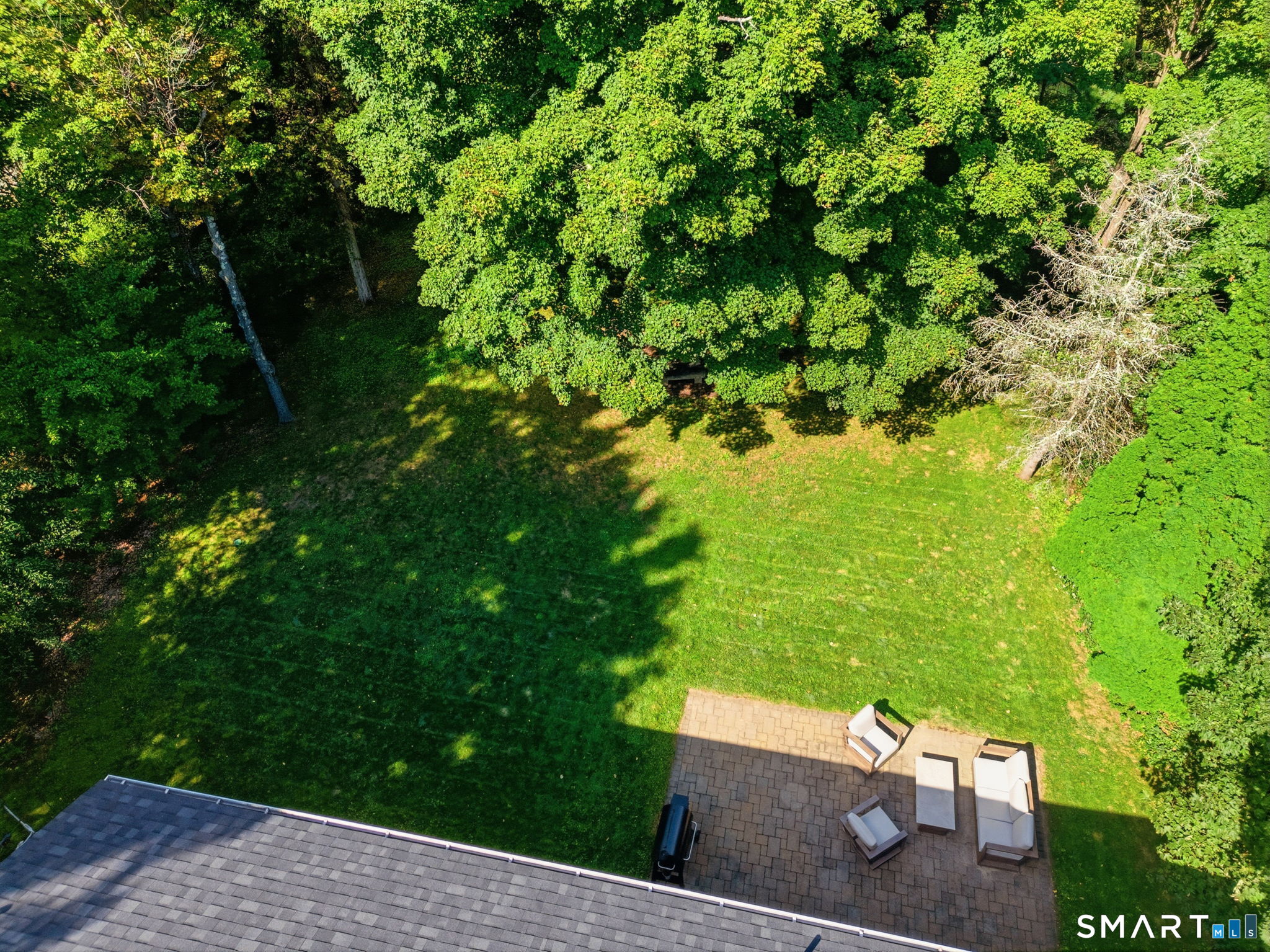 160 Nod Road Simsbury, CT 06070 - Photo 2 of 40 Private Level Backyard