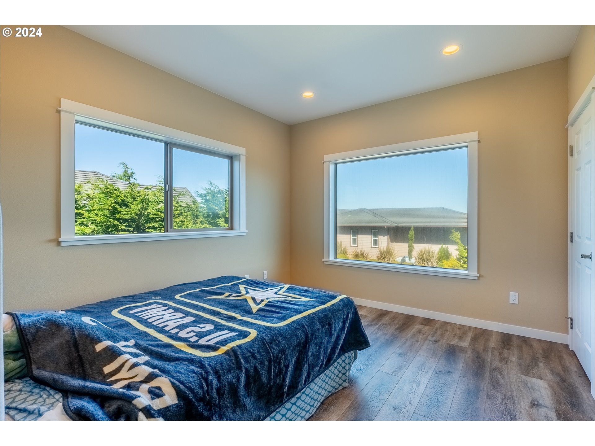 21 Twin Tree Court Florence, OR 97439 - Photo 11 of 36