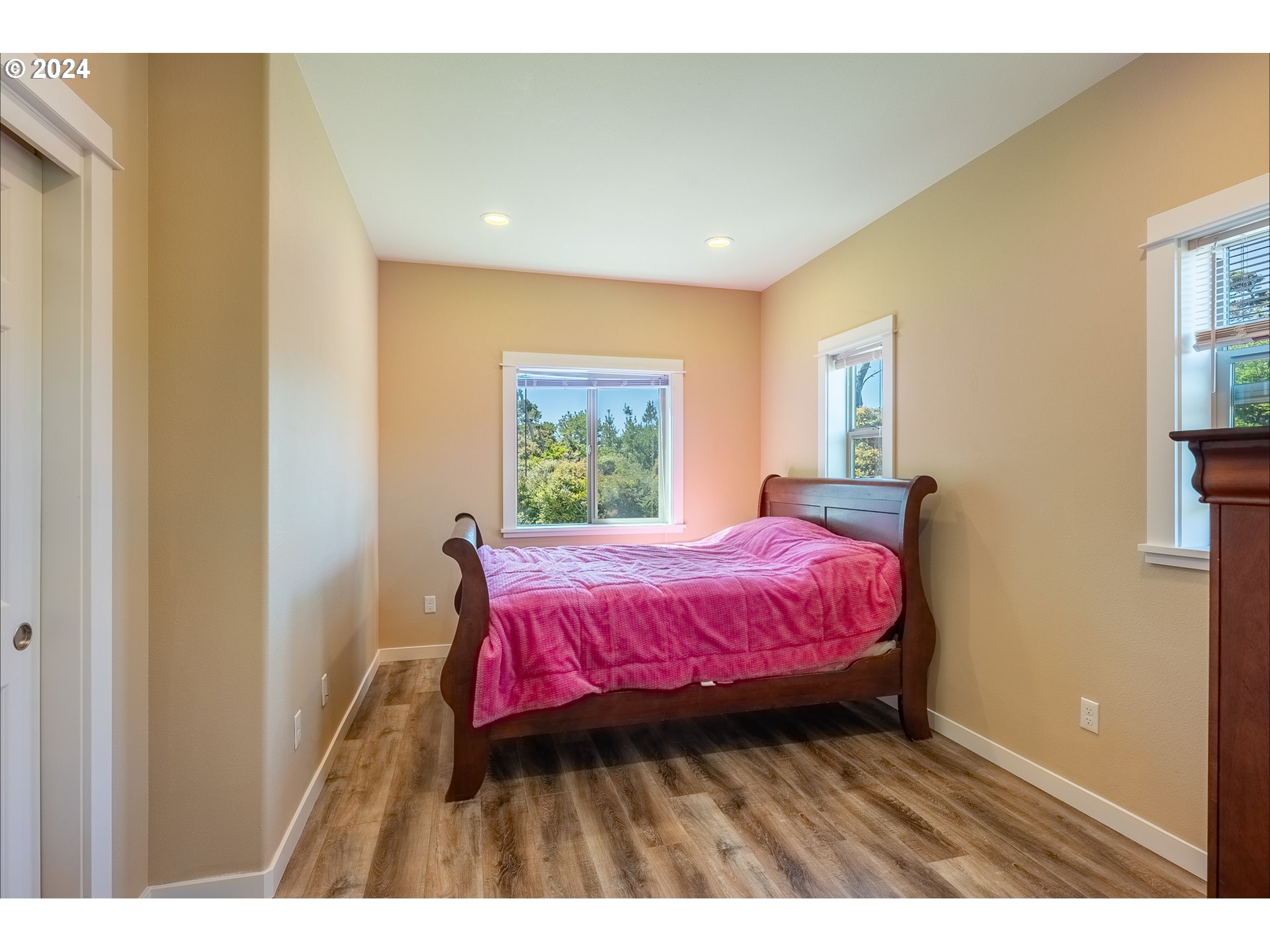 21 Twin Tree Court Florence, OR 97439 - Photo 15 of 36