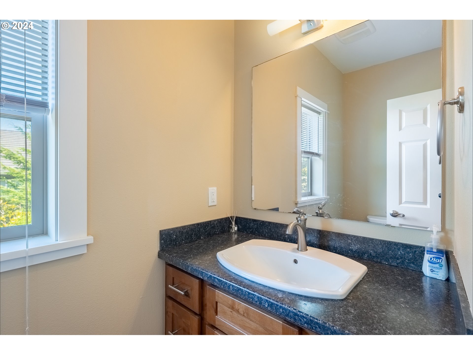 21 Twin Tree Court Florence, OR 97439 - Photo 17 of 36