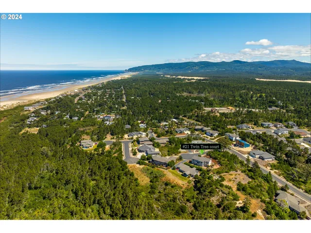 $1,299,999 | 21 Twin Tree Court, Florence, OR 97439