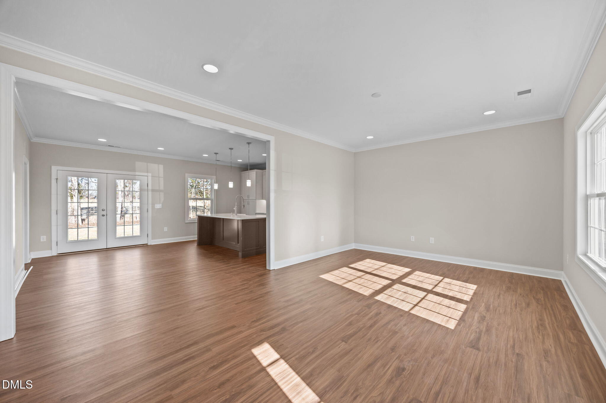 1002 Ivey Road Graham, NC 27253 - Photo 6 of 21 Family room