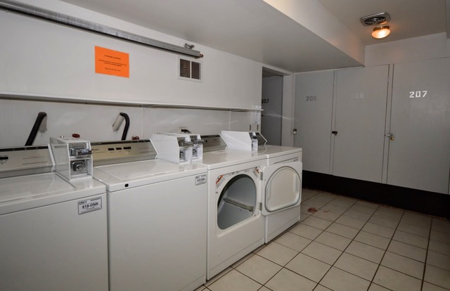 10320 South Ridgeland Avenue, Unit 207 Chicago Ridge, IL 60415 - Photo 15 of 19
