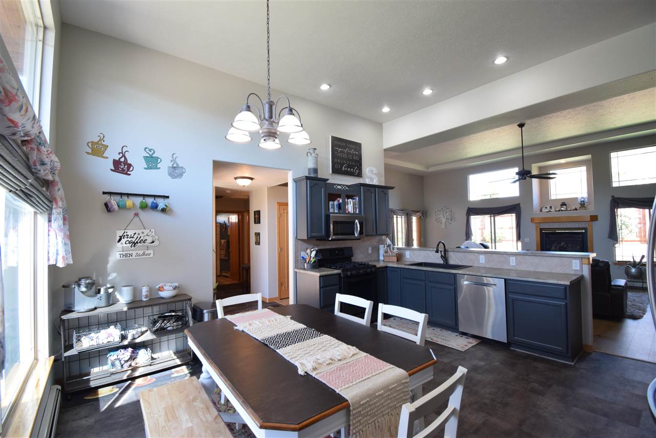 682 Long Rifle Road Grand Junction, CO 81507 - Photo 4 of 42 Gallery Image 4