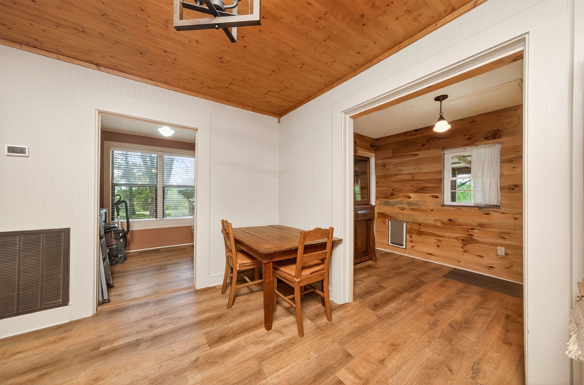 7400 Franks Ferry Road Walling, TN 38587 - Photo 16 of 55 a room with furniture and wooden floor