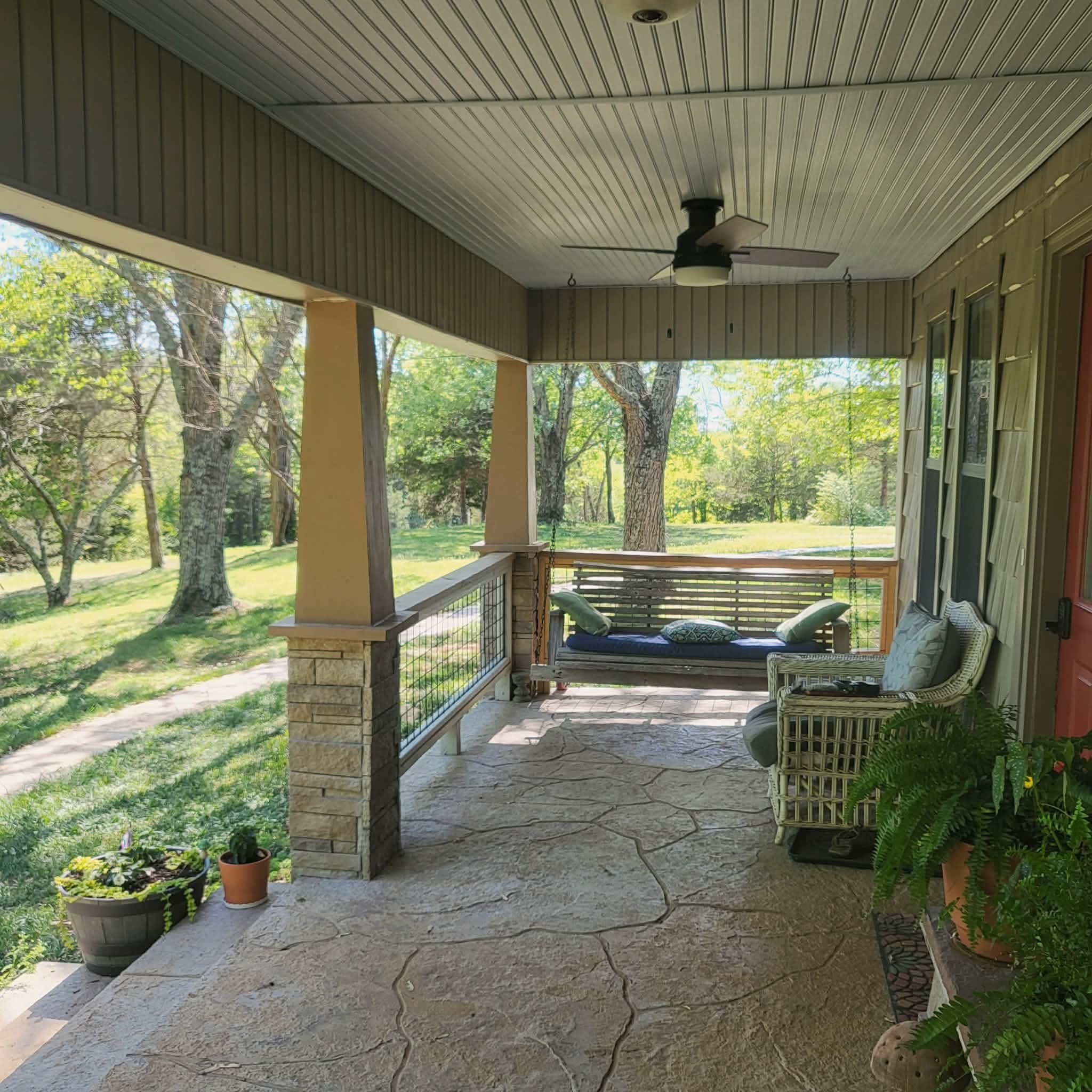 7400 Franks Ferry Road Walling, TN 38587 - Photo 3 of 55 a house view with a garden space