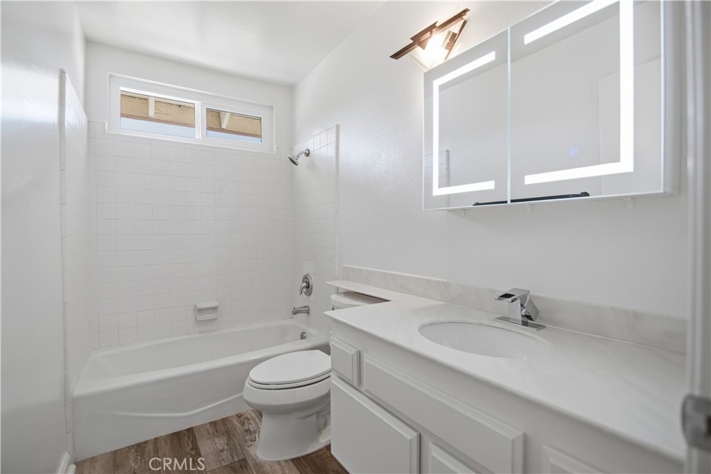 144 West Yale Loop Irvine, CA 92604 - Photo 20 of 31