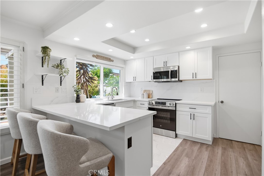 144 West Yale Loop Irvine, CA 92604 - Photo 8 of 31