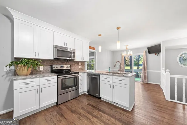 $475,000 | 1011 Anchor Bay Circle, Greensboro, GA 30642