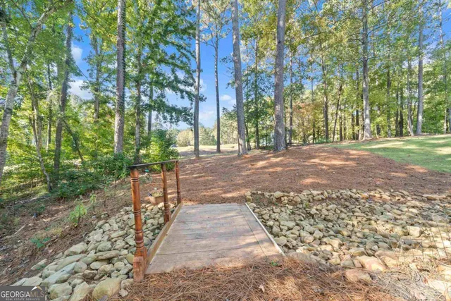 $475,000 | 1011 Anchor Bay Circle, Greensboro, GA 30642