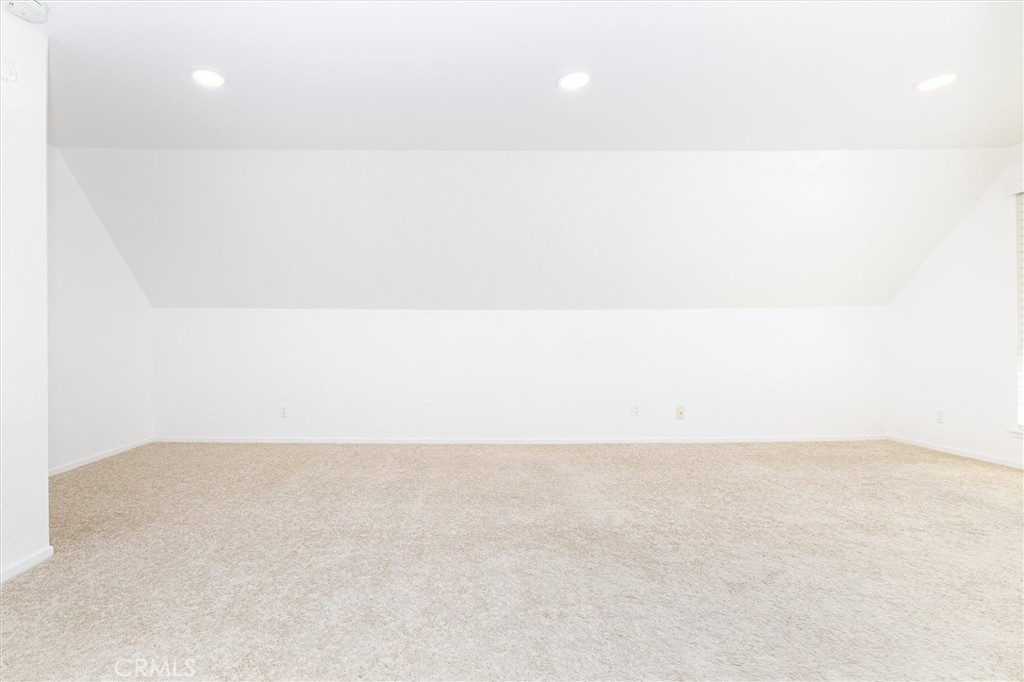 27139 Rio Prado Drive Valencia, CA 91354 - Photo 17 of 34 a view of beach and shower