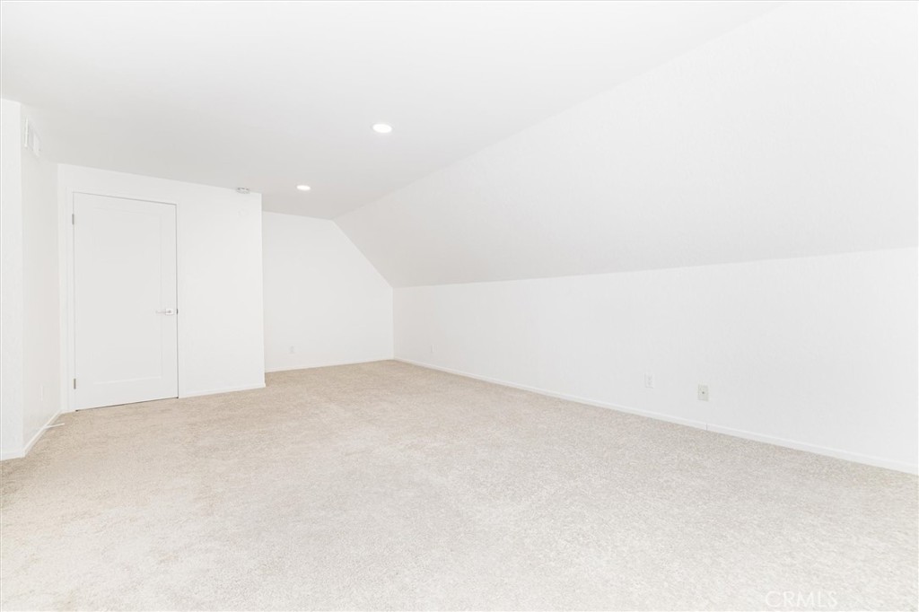 27139 Rio Prado Drive Valencia, CA 91354 - Photo 21 of 34 a view of empty room