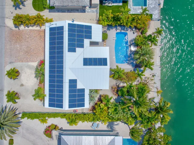 $1,675,000 | 501 11th Street, Key Colony Beach, FL 33051