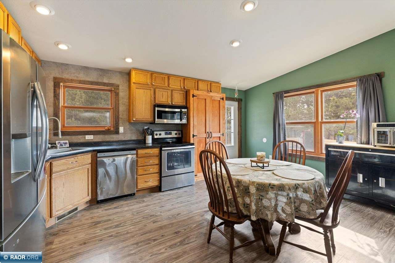 6864 Willow Road Virginia, MN 55792 - Photo 16 of 50