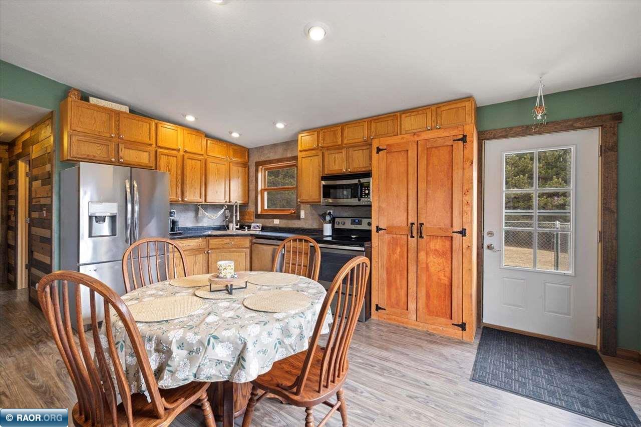6864 Willow Road Virginia, MN 55792 - Photo 18 of 50