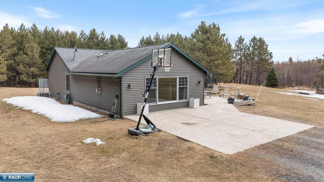 6864 Willow Road Virginia, MN 55792 - Photo 5 of 50