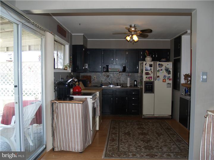 1215 Coplay Street Coplay, PA 18037 - Photo 4 of 6 Gallery Image 4