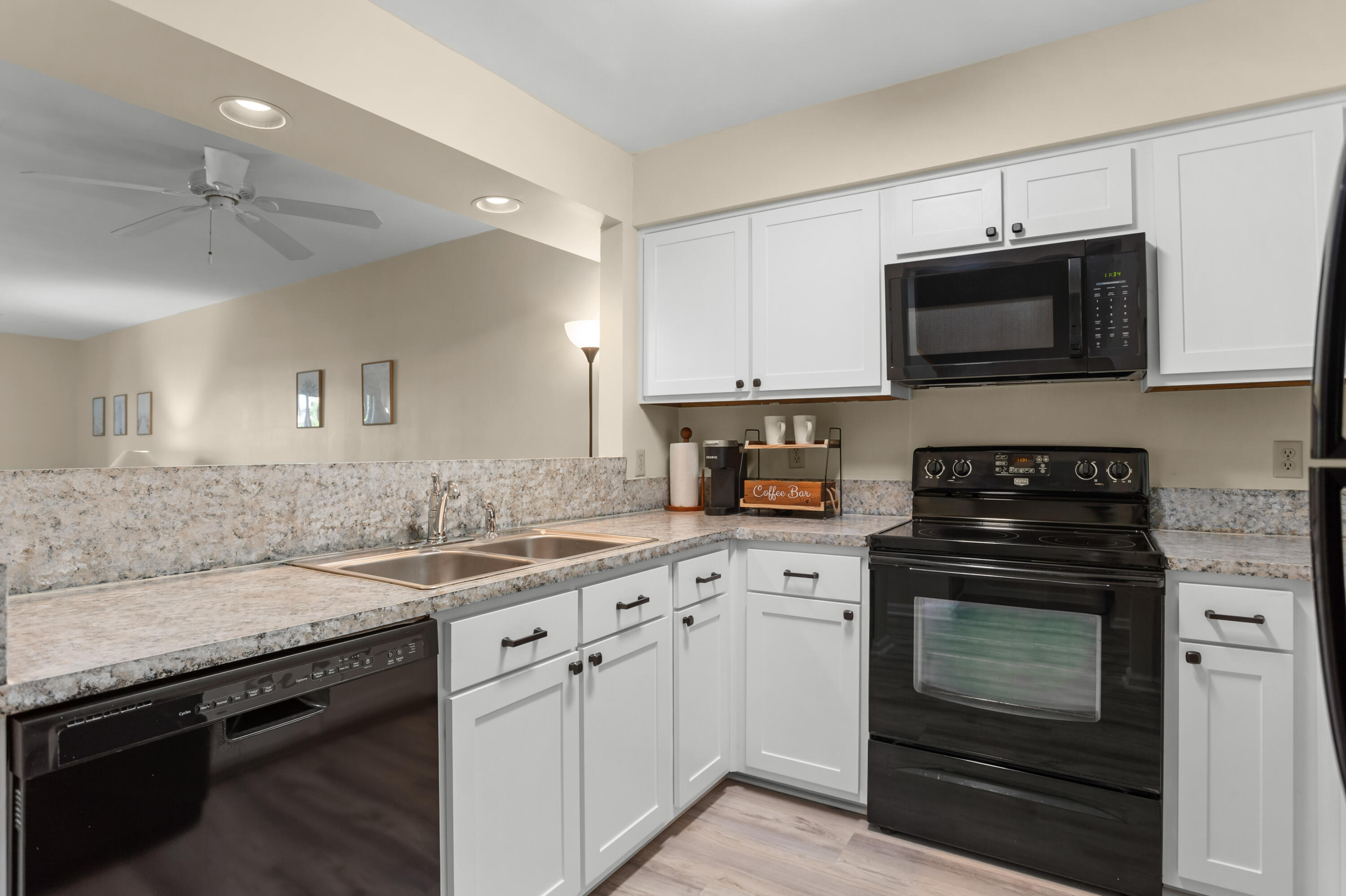 2472 Racquet Club Drive Seabrook Island, SC 29455 - Photo 4 of 64 2472-Racquet-Club-Drive-10