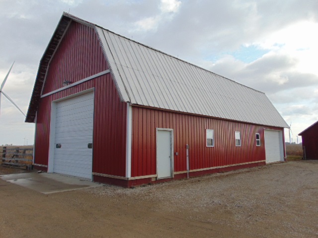 3569 East Polk Road Ithaca, MI 48847 - Photo 2 of 64 1885438-1.JPG