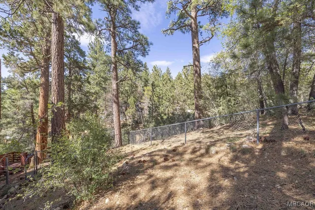 $409,000 | 44185 Tim Ron, Sugarloaf, CA 92386