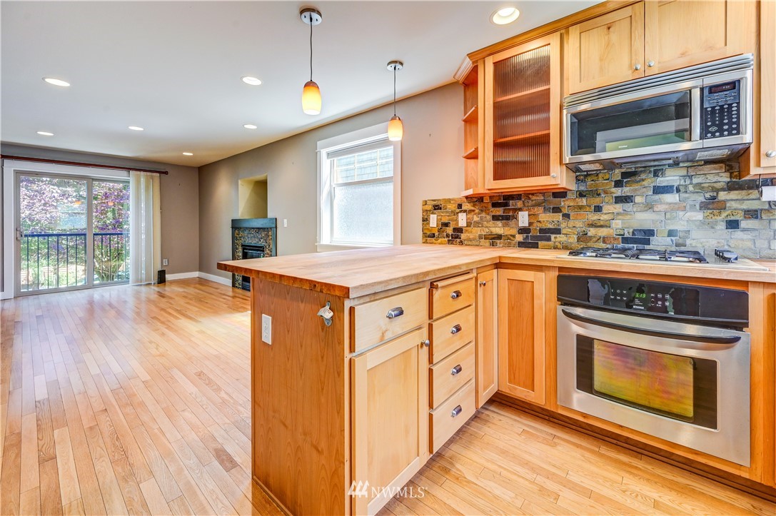 3623 36th Avenue South Seattle, WA 98144 - Photo 4 of 15