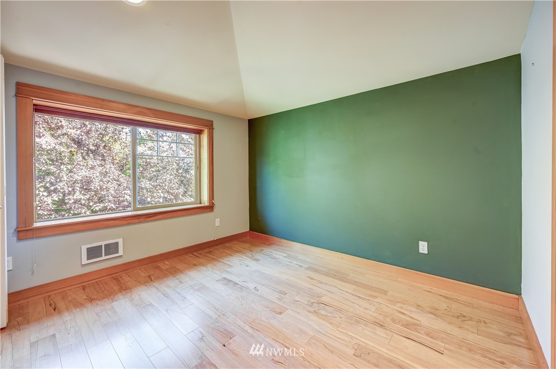 3623 36th Avenue South Seattle, WA 98144 - Photo 10 of 15