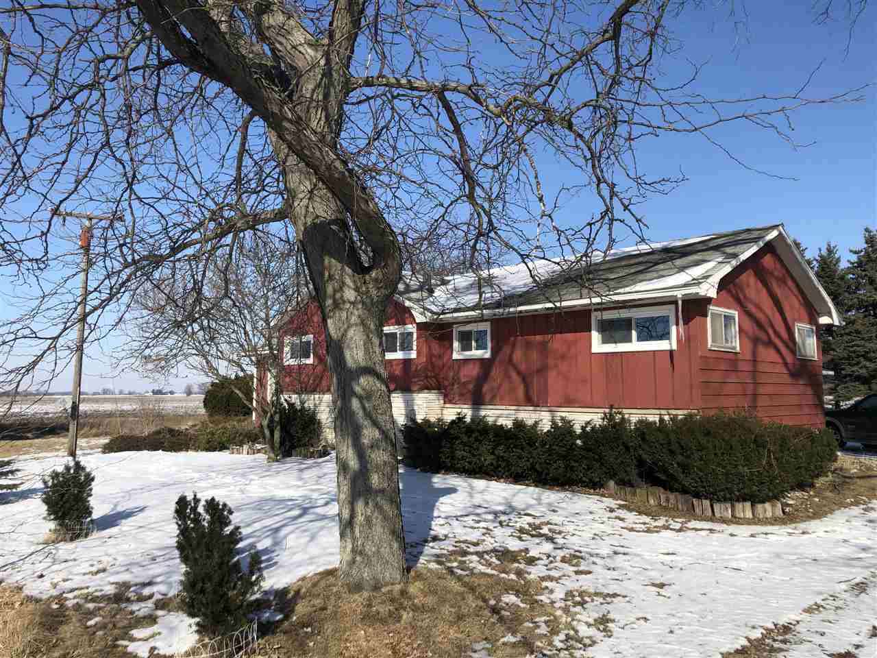 2254 North Ringle Road Fairgrove, MI 48733 - Photo 1 of 14 31373896.JPG