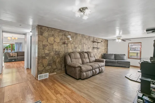 $185,000 | 402 East Maple Street, Horicon, WI 53032