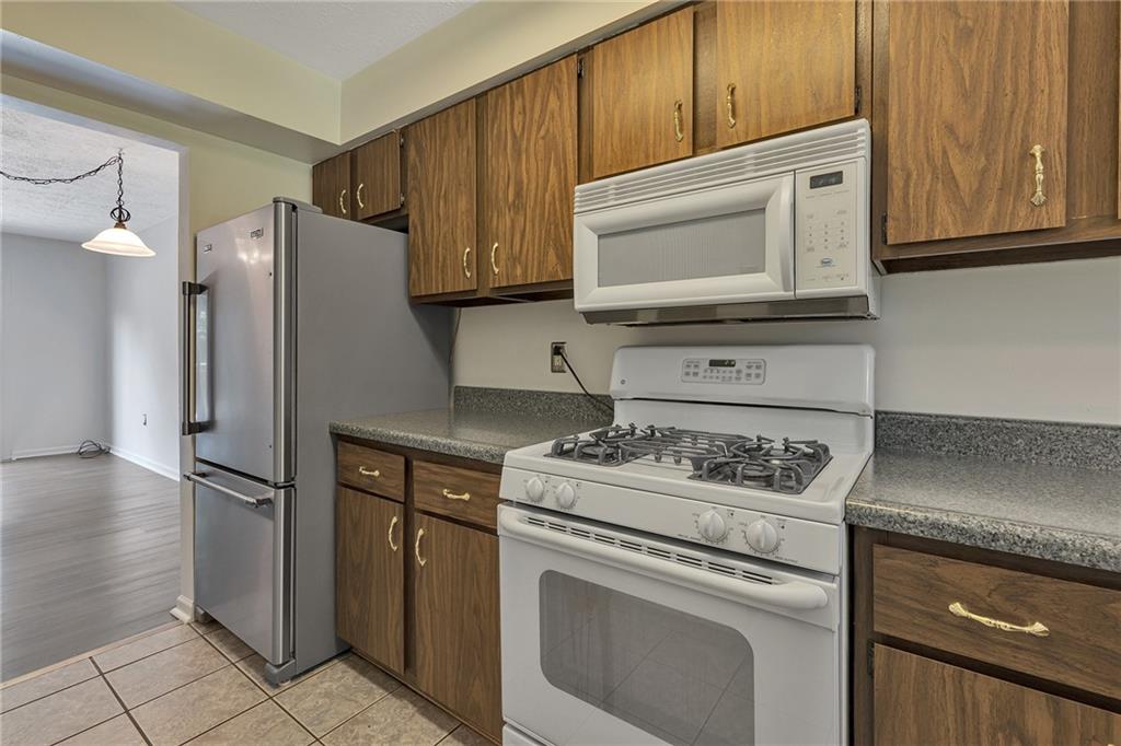 225 A Stone Quarry Road Monaca, PA 15061 - Photo 3 of 17 Gallery Image 3