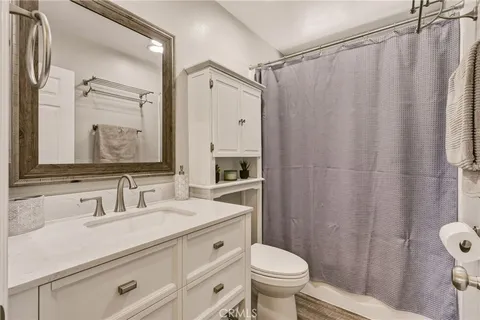$1,379,000 | 2010 Mathews Avenue, Unit C, Redondo Beach, CA 90278
