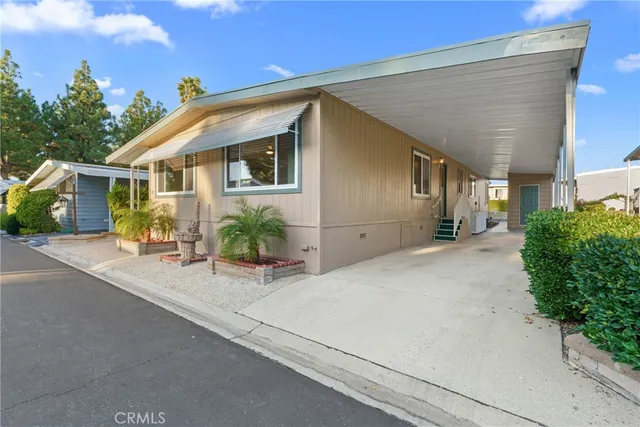 a house view with a outdoor space