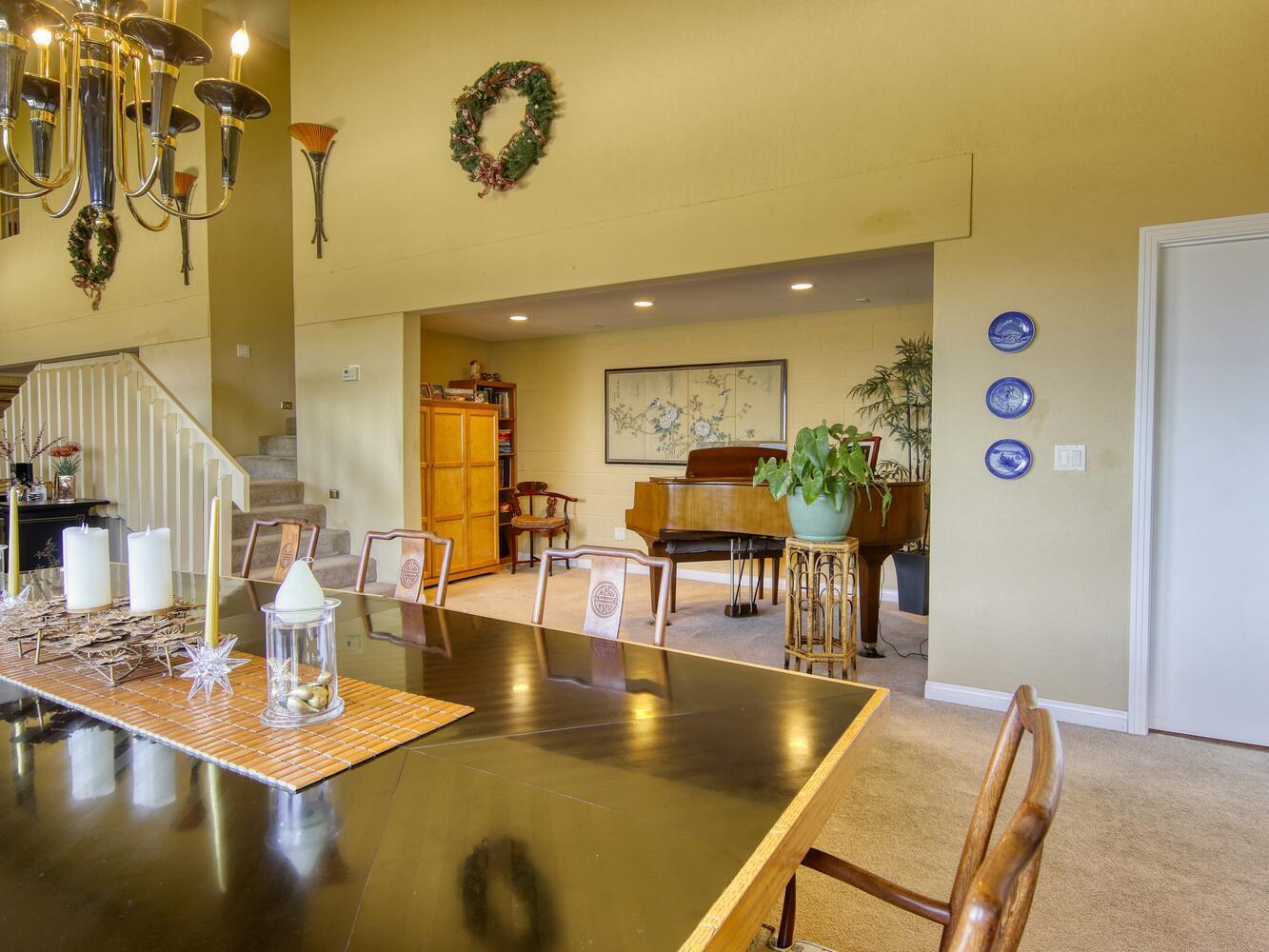 23760 El Rancho Drive Tehachapi, CA 93561 - Photo 14 of 40 a view of a dining room with furniture and a table