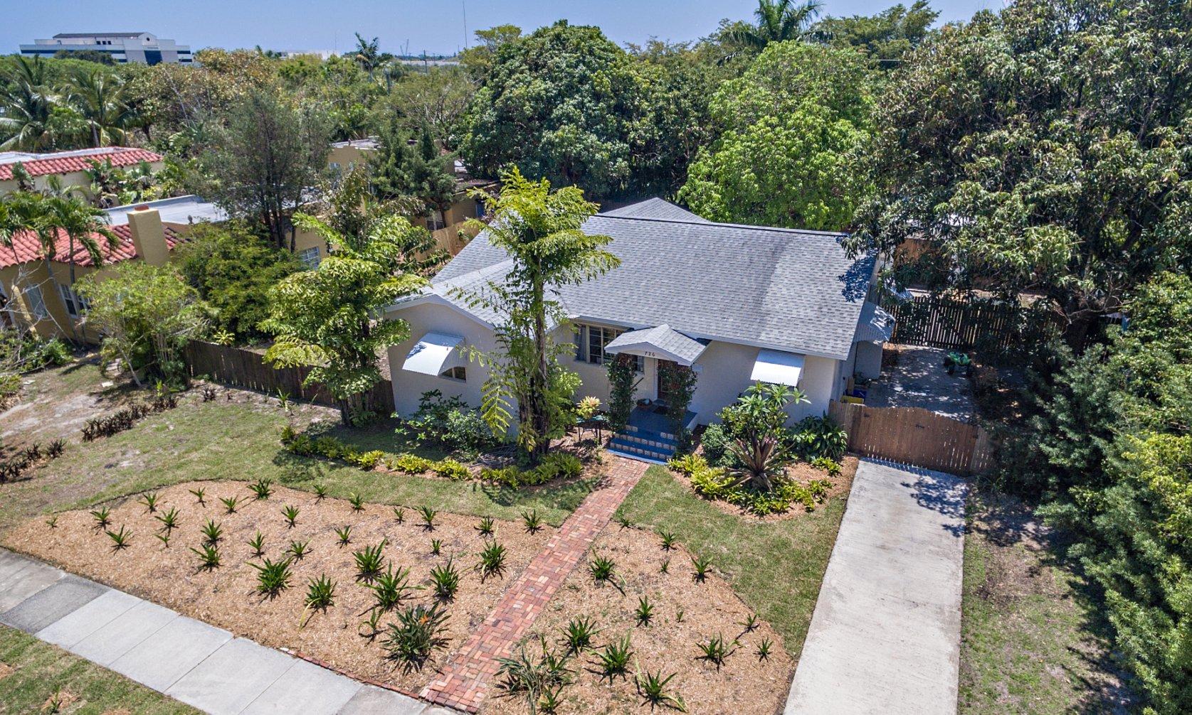 726 Sunset Road West Palm Beach, FL 33401 - Photo 5 of 25 Aerial