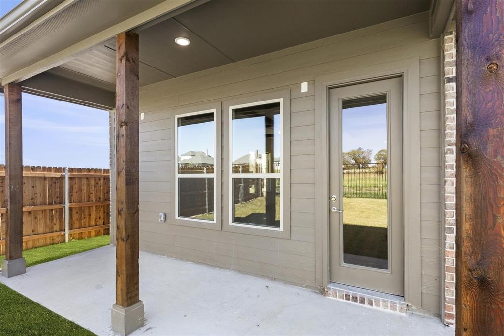 4017 Eagles Bluff Road Midlothian, TX 76065 - Photo 28 of 31 4017 Eagles Bluff Patio