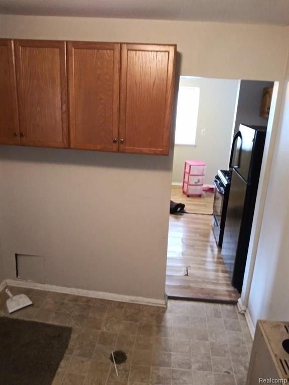 8716 Maxwell Avenue Warren, MI 48089 - Photo 30 of 30