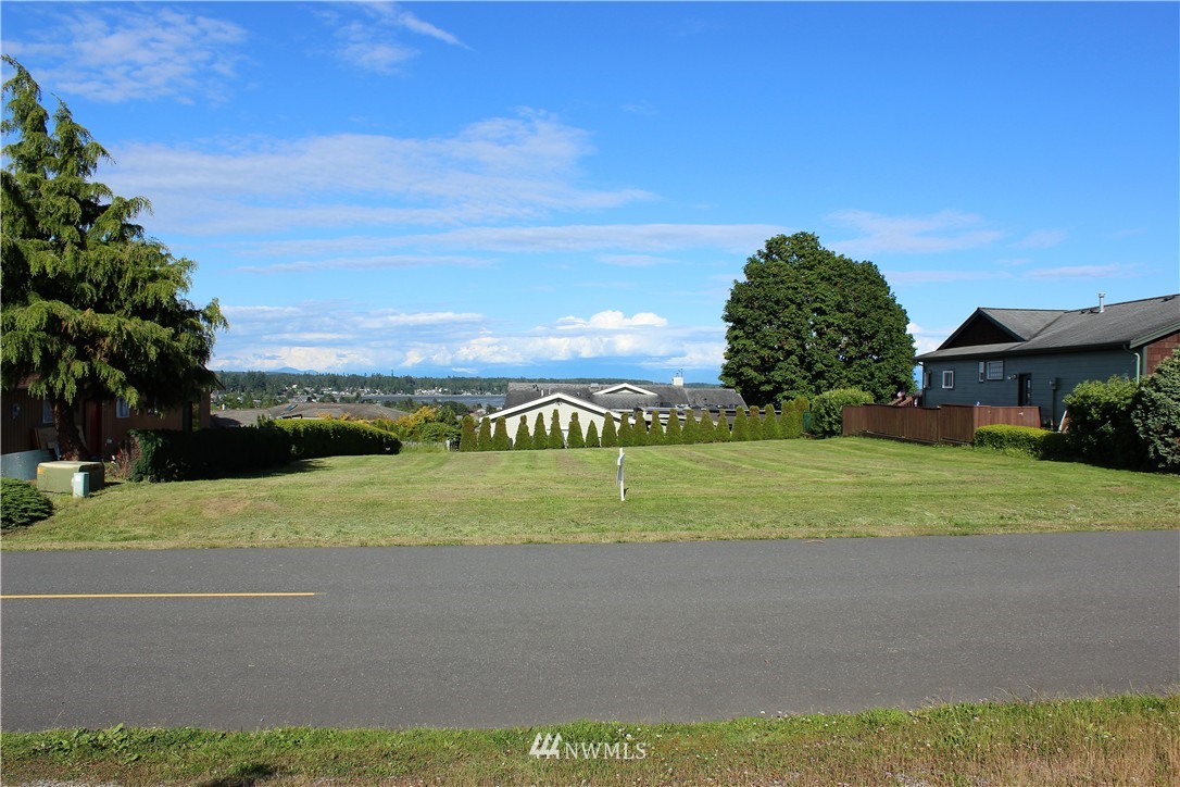 8054 Niska Road Blaine, WA 98230 - Photo 1 of 17 Gallery Image 1