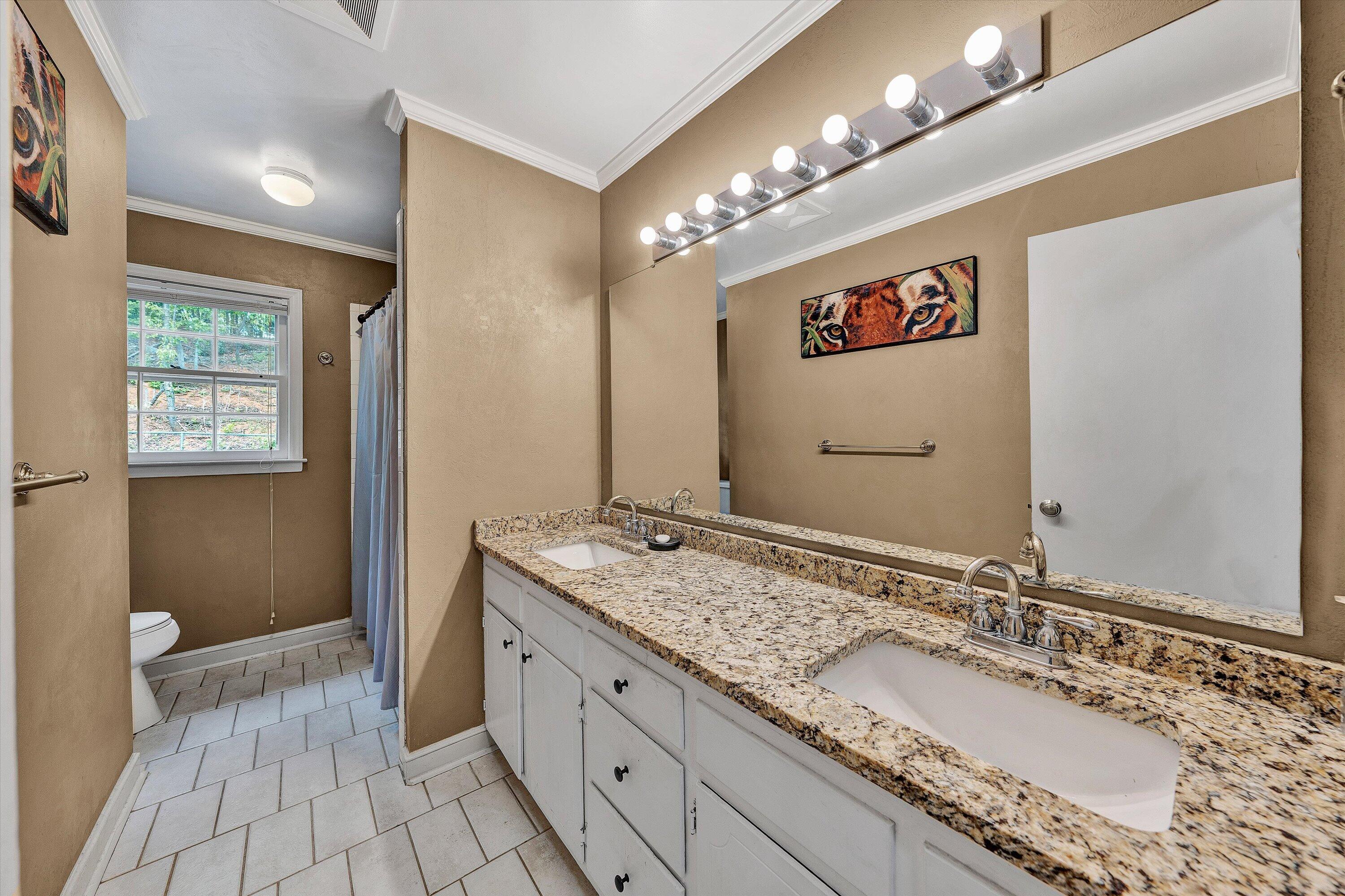 3323 Longhorn Road Roanoke, VA 24018 - Photo 17 of 24 20-DSC00102