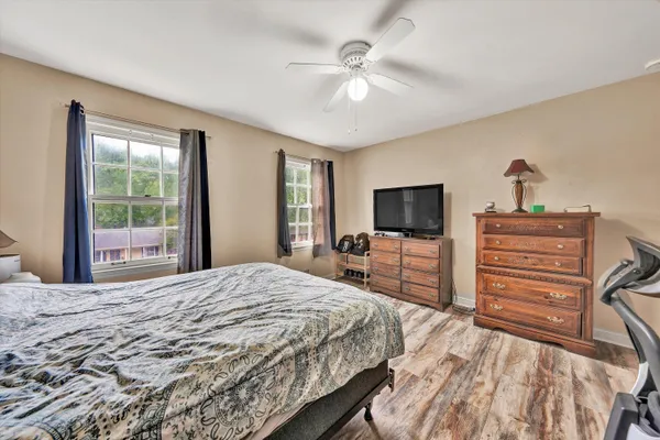 $337,750 | 3323 Longhorn Road, Roanoke, VA 24018