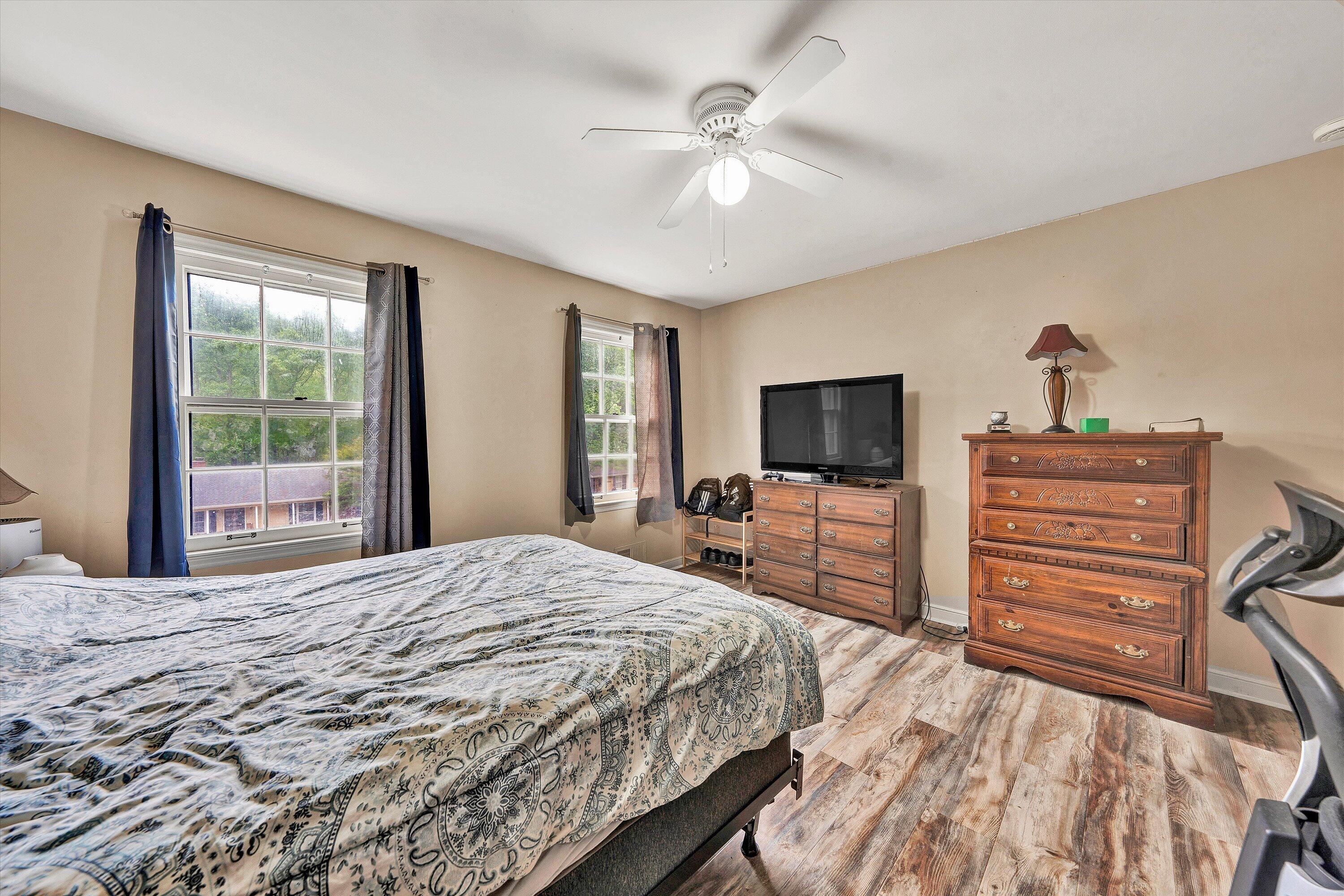 3323 Longhorn Road Roanoke, VA 24018 - Photo 19 of 24 22-DSC00108