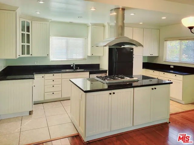 $1,349,000 | 25353 Oak Street, Lomita, CA 90717