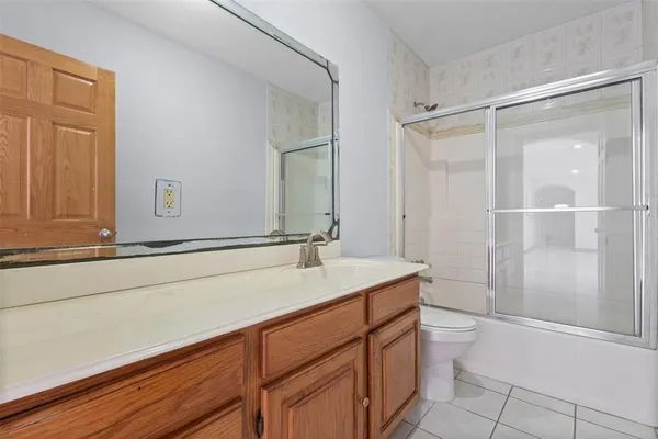 $570,000 | 1219 County Road 3550, Paradise, TX 76073