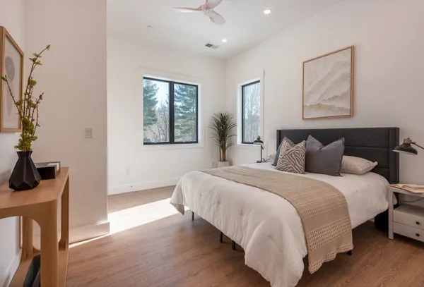 $3,500 | 1060 Main Street, Unit 306, Millis, MA 02054