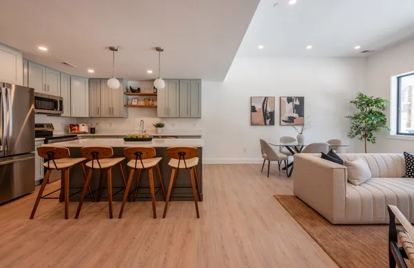 $3,500 | 1060 Main Street, Unit 306, Millis, MA 02054