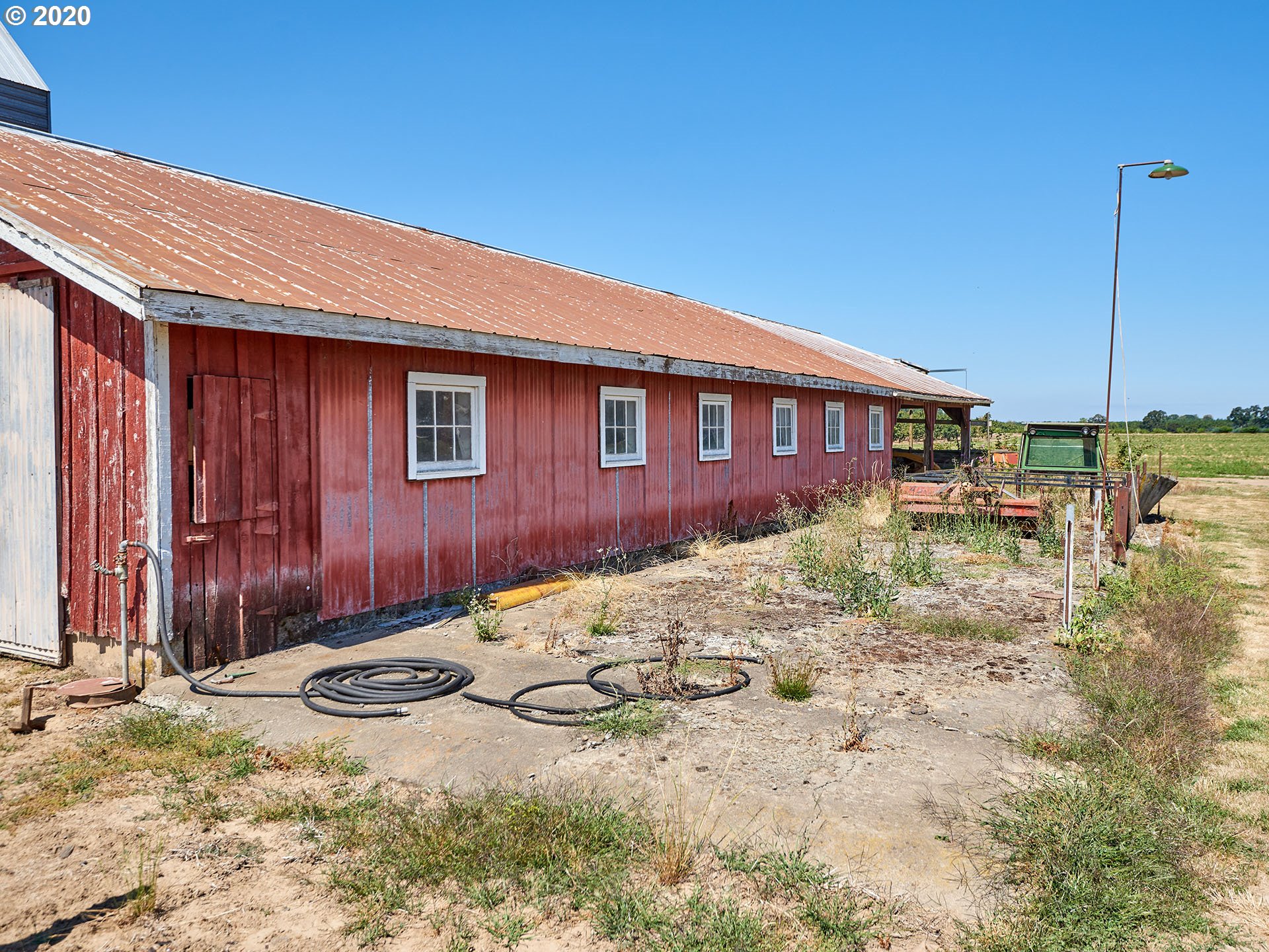 11265 South Barnards Road Canby, OR 97013 - Photo 13 of 31