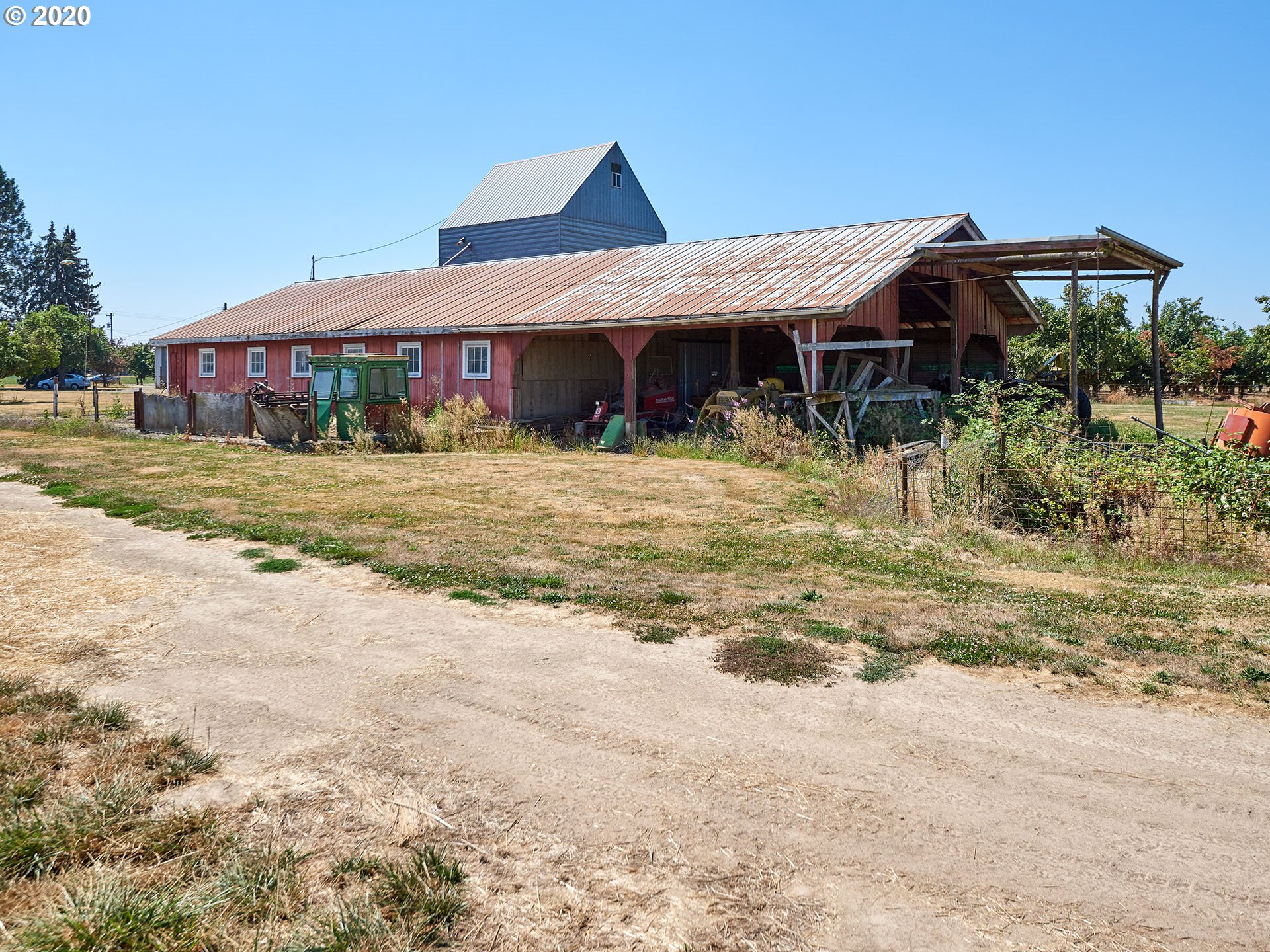 11265 South Barnards Road Canby, OR 97013 - Photo 15 of 31