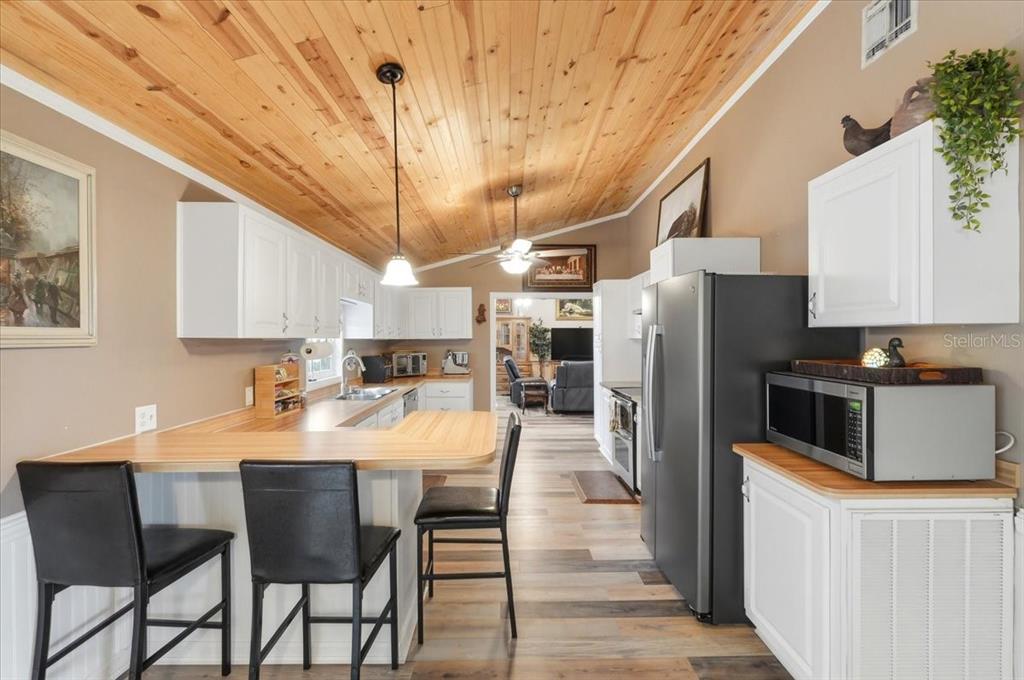 4205 North Combee Road Lakeland, FL 33805 - Photo 13 of 52