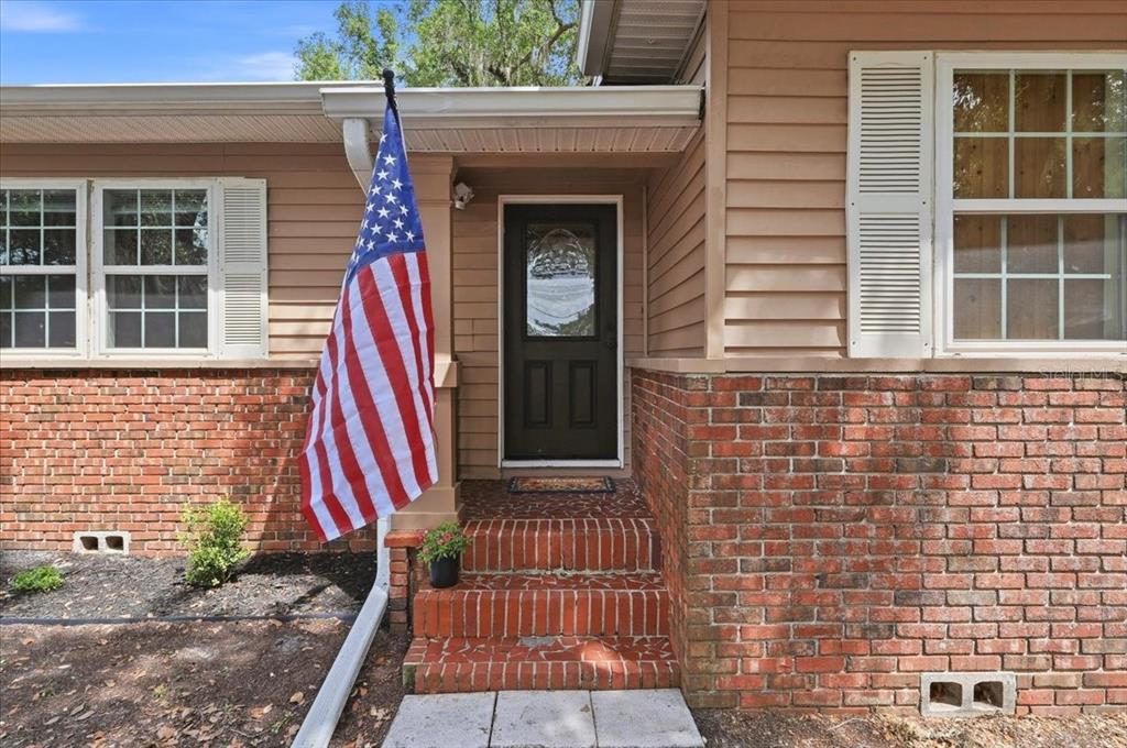 4205 North Combee Road Lakeland, FL 33805 - Photo 2 of 52