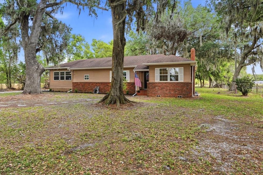4205 North Combee Road Lakeland, FL 33805 - Photo 3 of 52