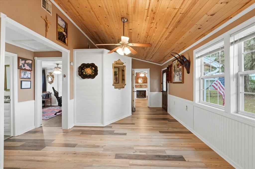 4205 North Combee Road Lakeland, FL 33805 - Photo 8 of 52